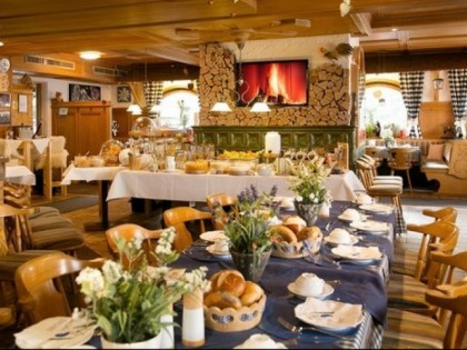 Photo: Hotel Restaurant Sascha&amp;#039;s Kachelofen